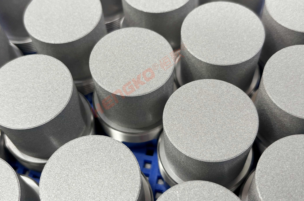 專業(yè)制造不銹鋼燒結(jié)濾芯，滿足多元工業(yè)過濾需求！