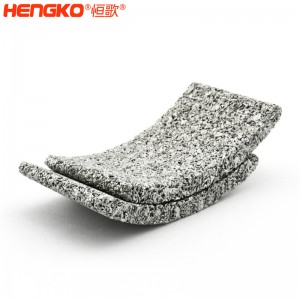 廠家加工定制燒結(jié)不銹鋼過(guò)濾片,耐高溫耐腐蝕醫(yī)療制藥不銹鋼濾片