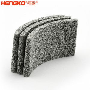 來圖定制不銹鋼濾板耐腐蝕壽命長，316L不銹鋼粉末燒結(jié)濾芯